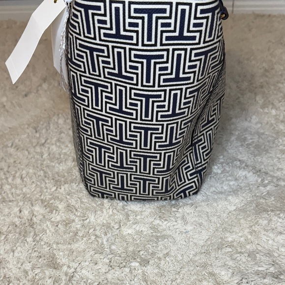 NWT Tory Burch Navy Parker Geo T Small Tote - Picture 4 of 15